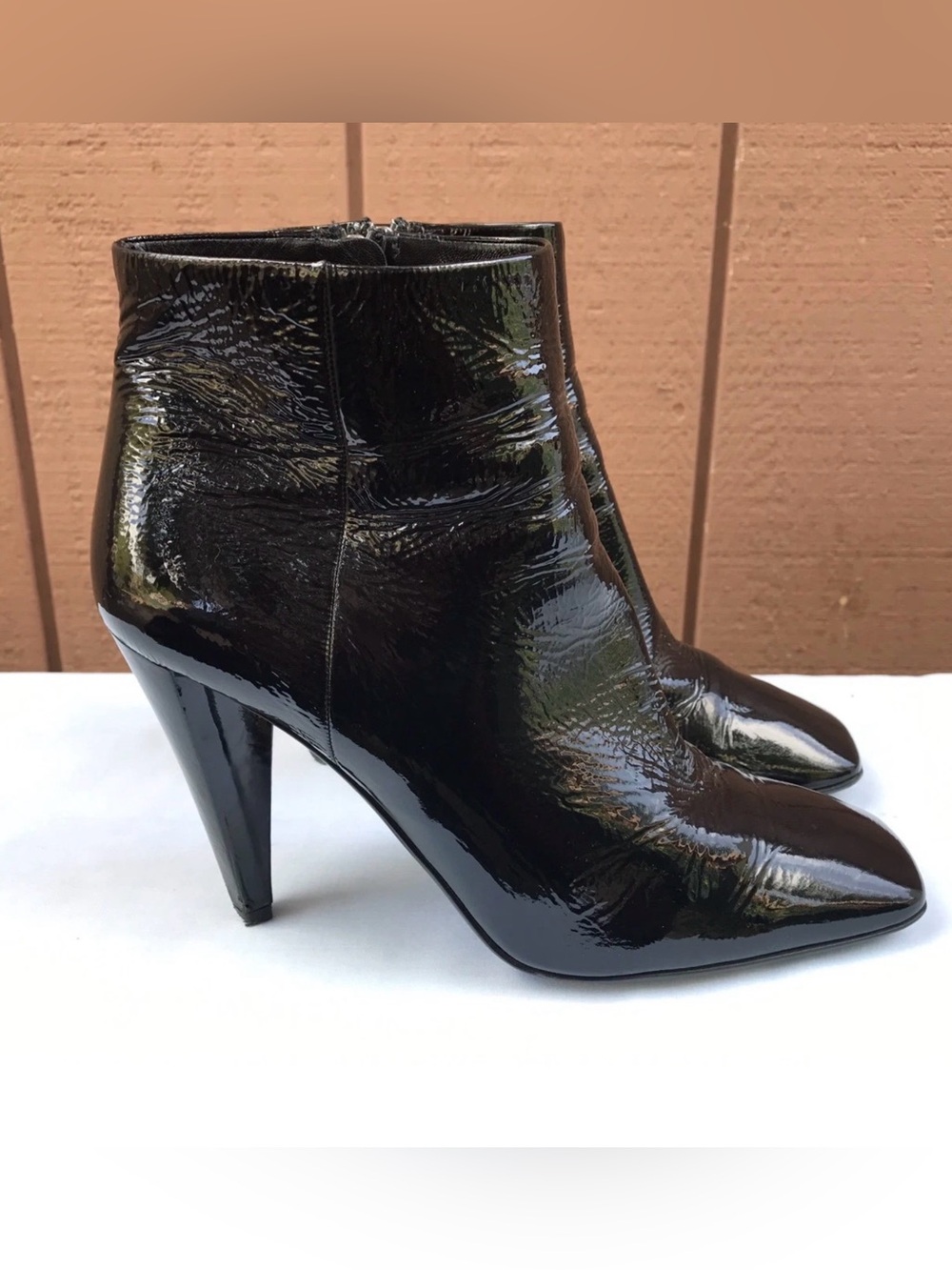 PATENT PRADA ANKLE BOOTS (38.5)